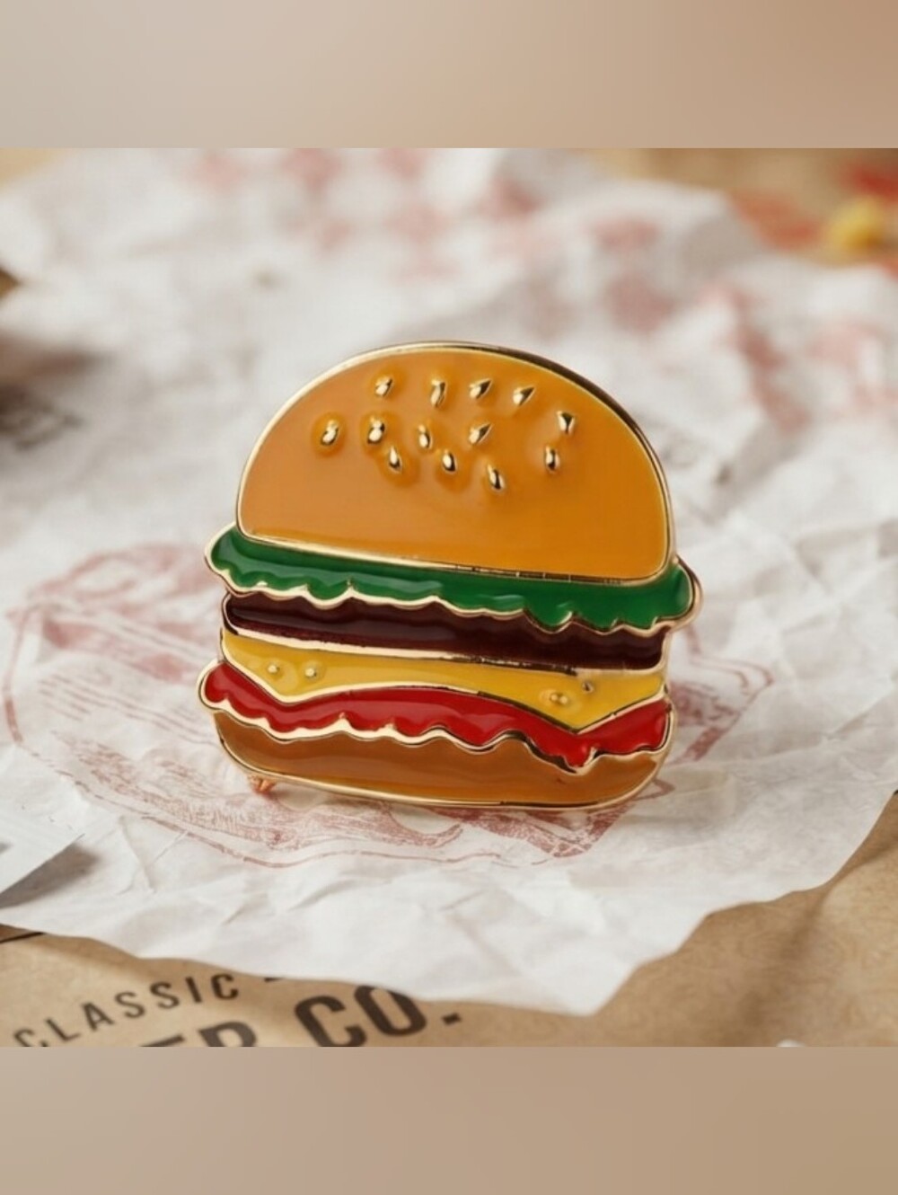 Retro Cartoon Cheeseburger Enamel Lapel Pin - Cute Gold Foodie Accessory Badge